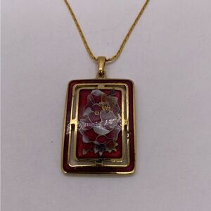 Elegant Gold and Red Floral Pendant Necklace